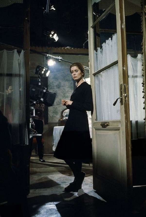 Catherine Deneuve52 Catherine Deneuve
