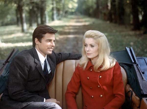 Catherine Deneuve28 Catherine Deneuve