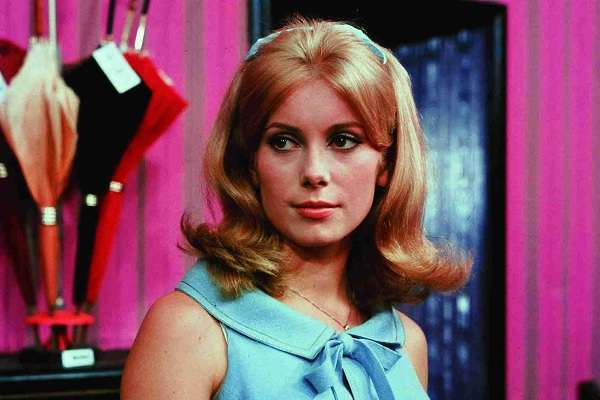 Catherine Deneuve17 Catherine Deneuve