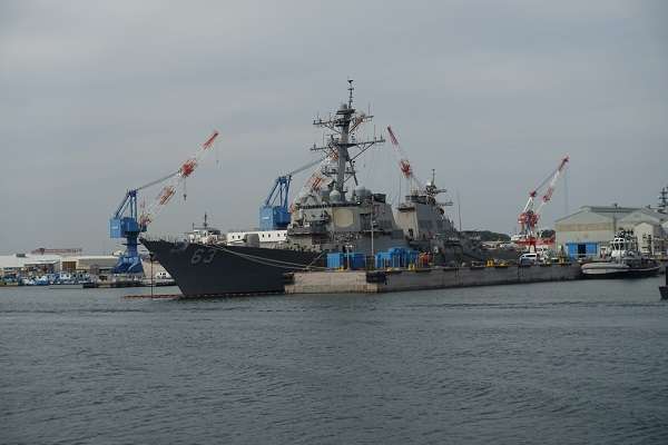 横須賀軍港めぐり