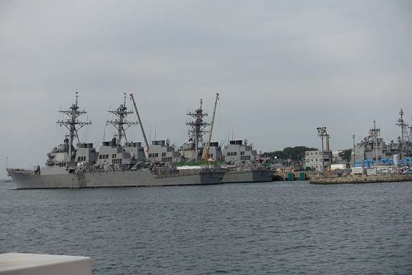 横須賀軍港めぐり