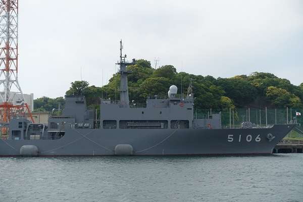 横須賀軍港めぐり