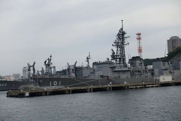 横須賀軍港めぐり