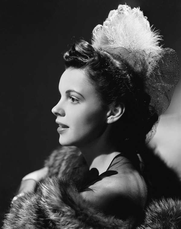 Judy Garland25