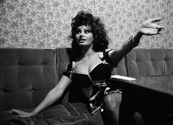 Sophia-Loren54