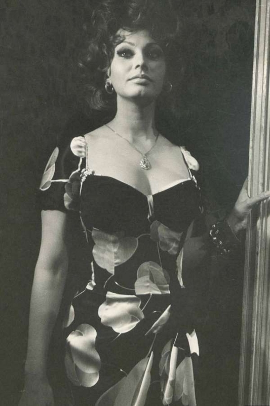 Sophia-Loren55
