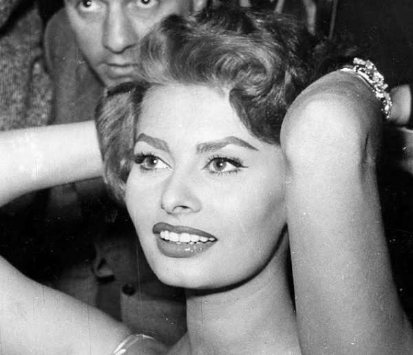 Sophia-Loren75