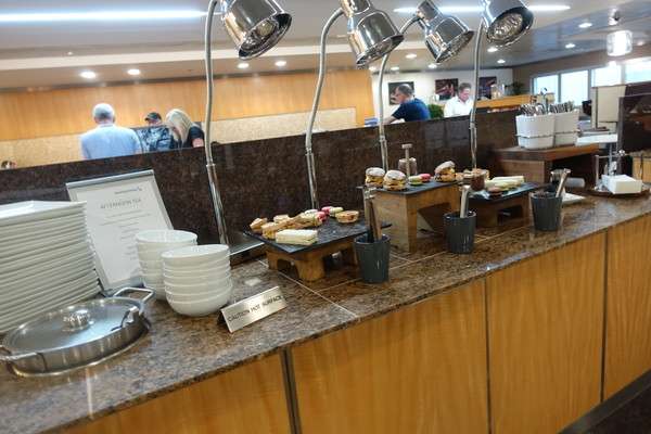heathrow-firstclass-lounge