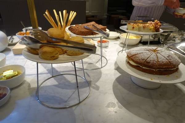 heathrow-firstclass-lounge