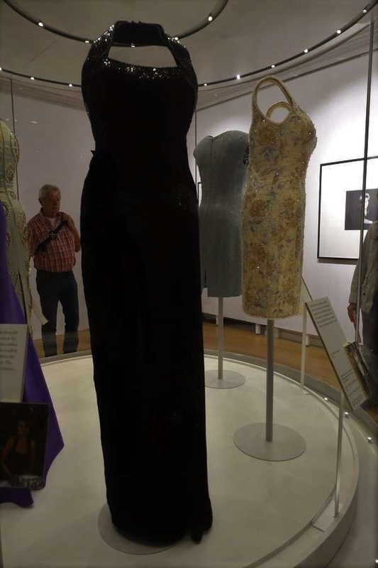 princess-diana-dress29