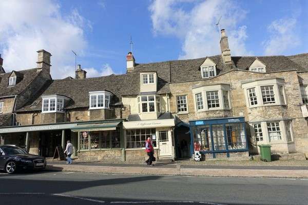 11ｲｷﾞﾘｽ・ｺｯﾂｳｫﾙｽ