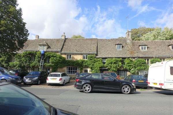 28ｲｷﾞﾘｽ・ｺｯﾂｳｫﾙｽ