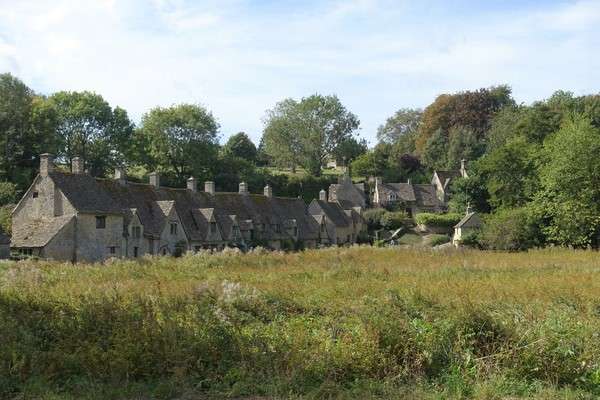 37ｲｷﾞﾘｽ・ｺｯﾂｳｫﾙｽ