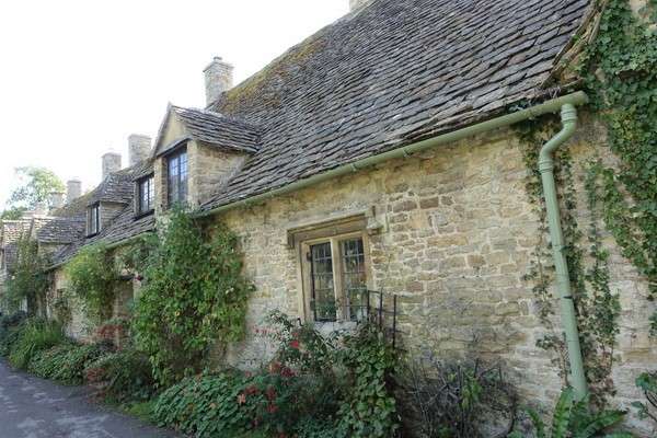 41ｲｷﾞﾘｽ・ｺｯﾂｳｫﾙｽ