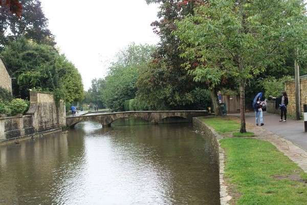 67ｲｷﾞﾘｽ・ｺｯﾂｳｫﾙｽ