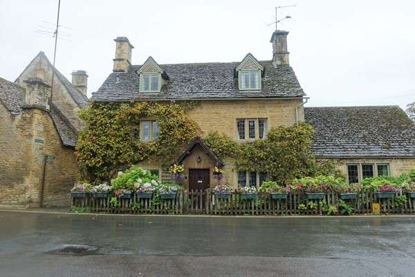 69ｲｷﾞﾘｽ・ｺｯﾂｳｫﾙｽ