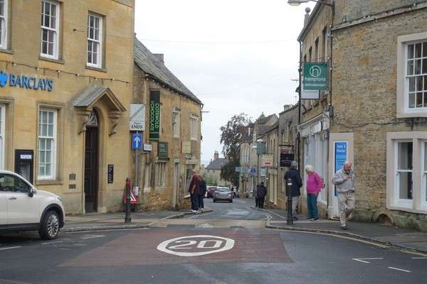 97ｲｷﾞﾘｽ・ｺｯﾂｳｫﾙｽ