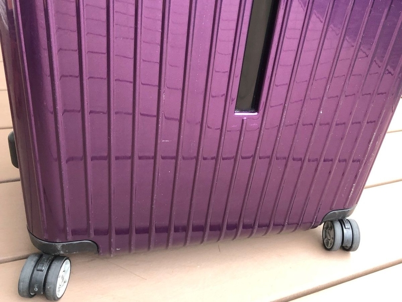 rimowa-suitcase-salsa