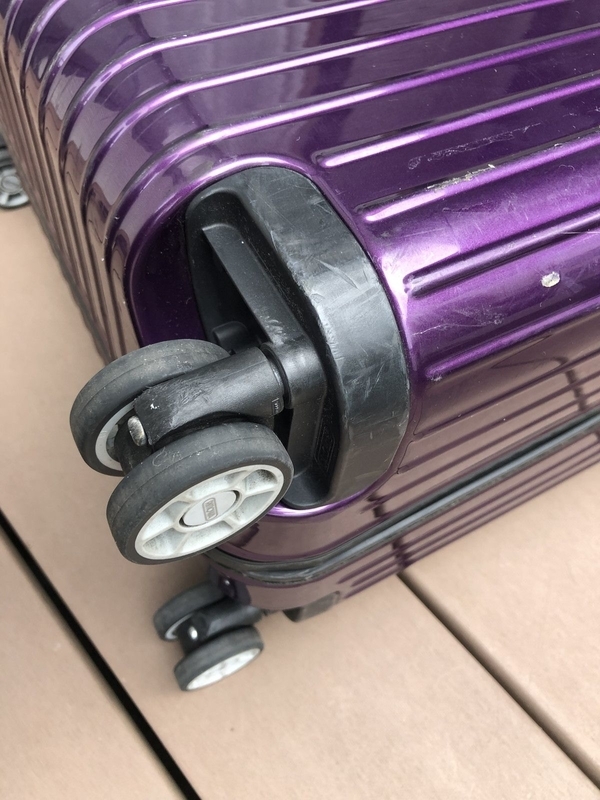 rimowa-suitcase-salsa