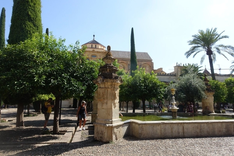 Mezquita-Cordova