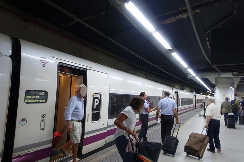 RENFE-AVE