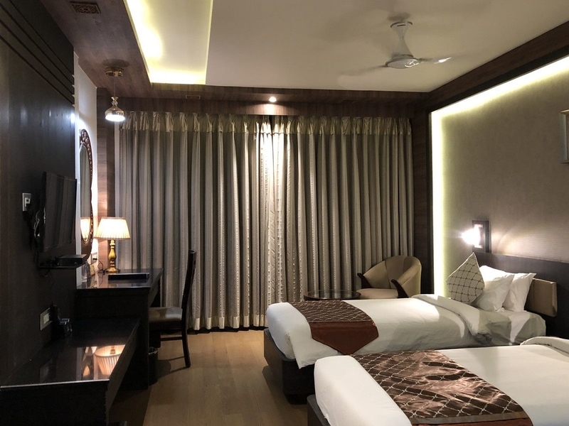 Hotel Costa Reviera, Varanasi