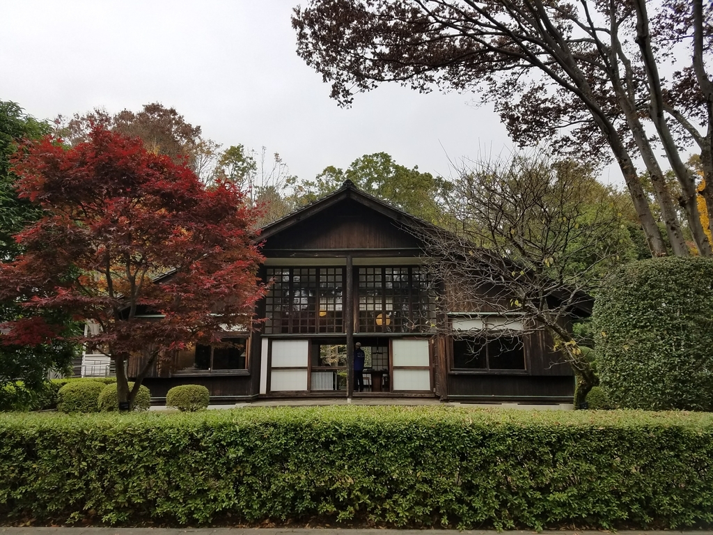 f:id:hitotobi:20181126212710j:plain