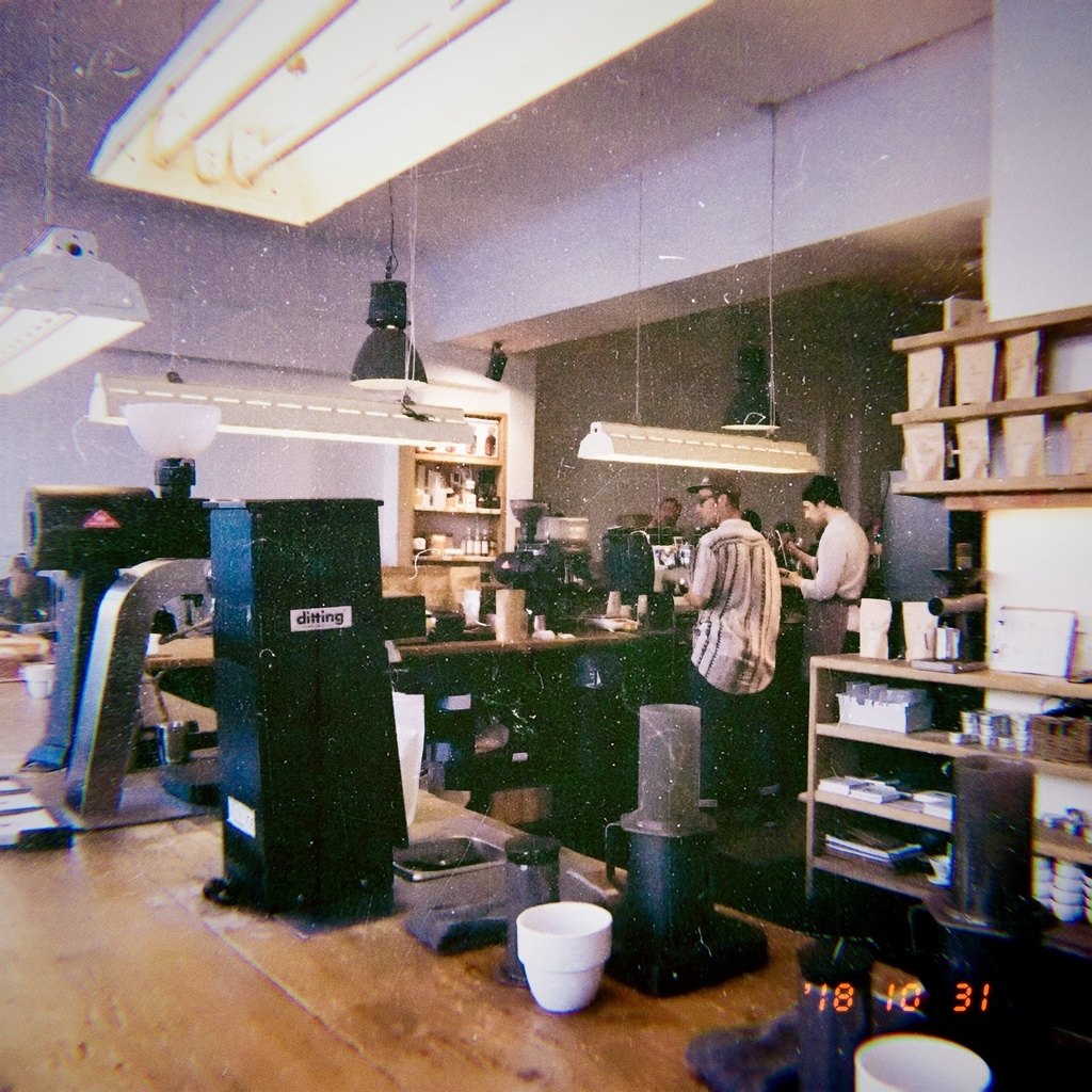 THE BARN Roastery 店内の雰囲気