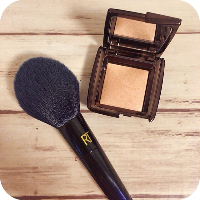 アワーグラス✖️ブラシこんな組み合わせ - 棺にコスメ