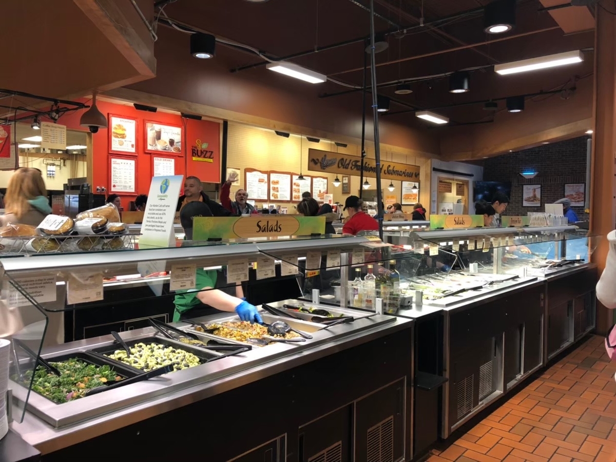 アメリカのフードコート