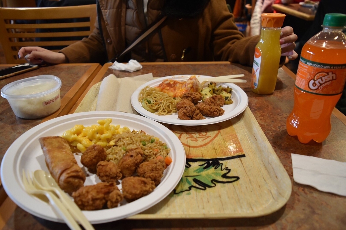 スーパーでのランチ