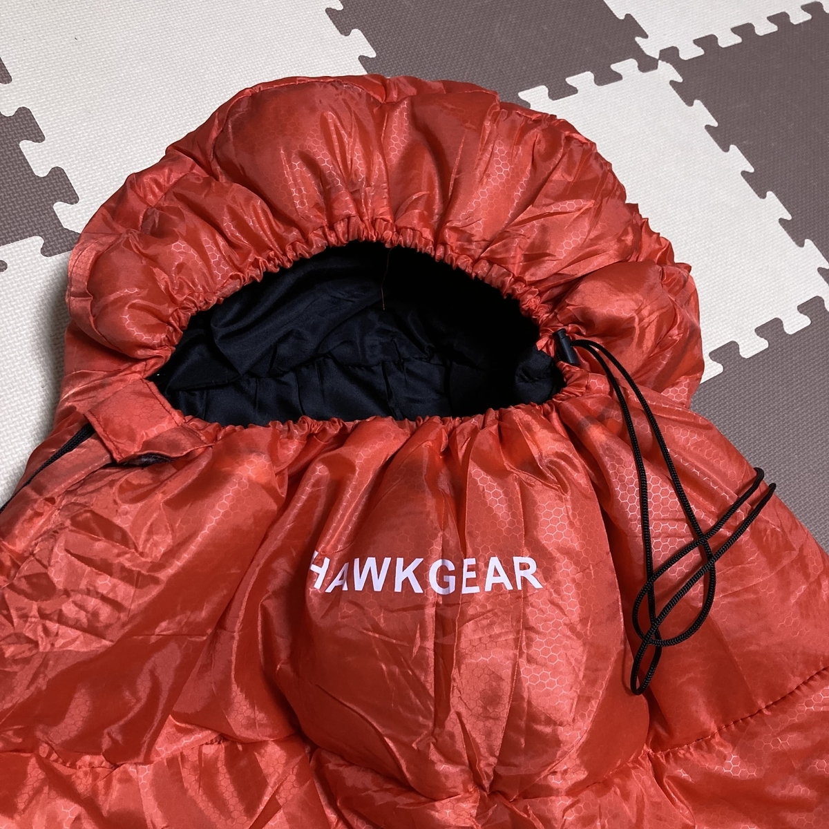 【色: レッド】[HAWK GEAR(ホークギア)] 寝袋 シュラフ マミー型 寝袋 冬用 シュラフ 毛布 ダウン マミー型 キャンプ ゆるキャン