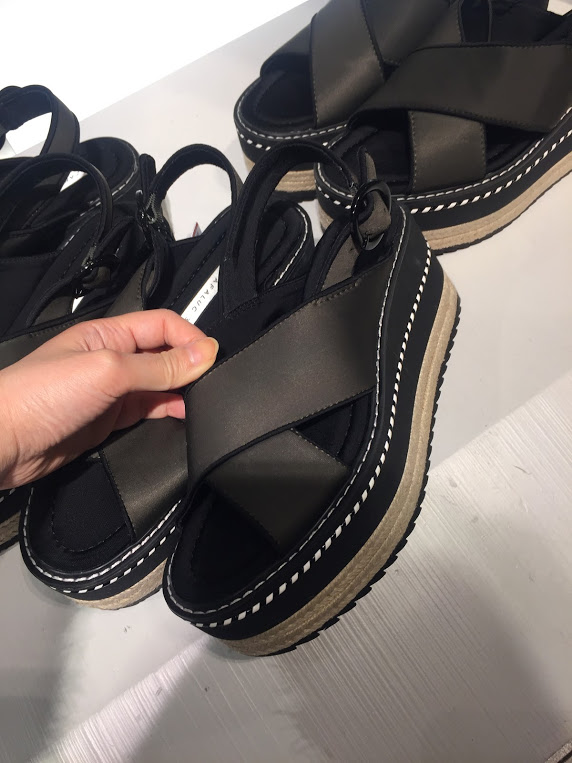 f:id:hkfashionM:20190301000930j:plain f:id:hkfashionM:20190301000930j:plain