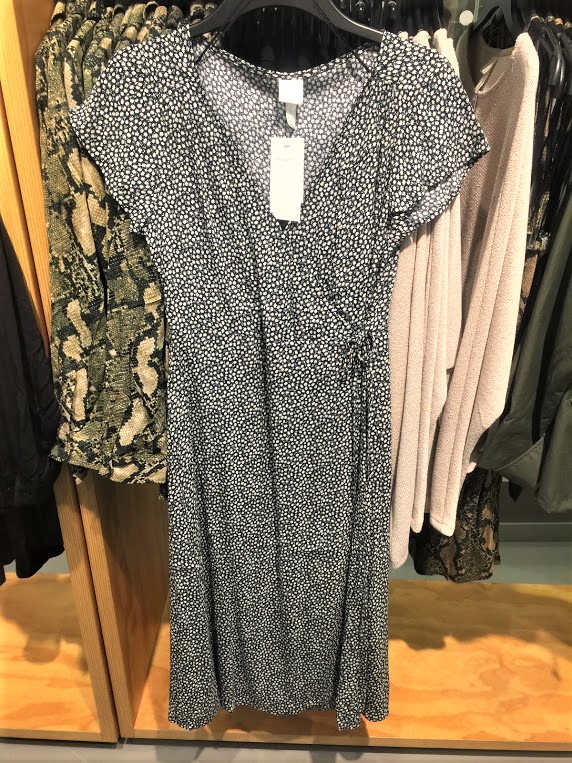 f:id:hkfashionM:20190301025032j:plain f:id:hkfashionM:20190301025032j:plain