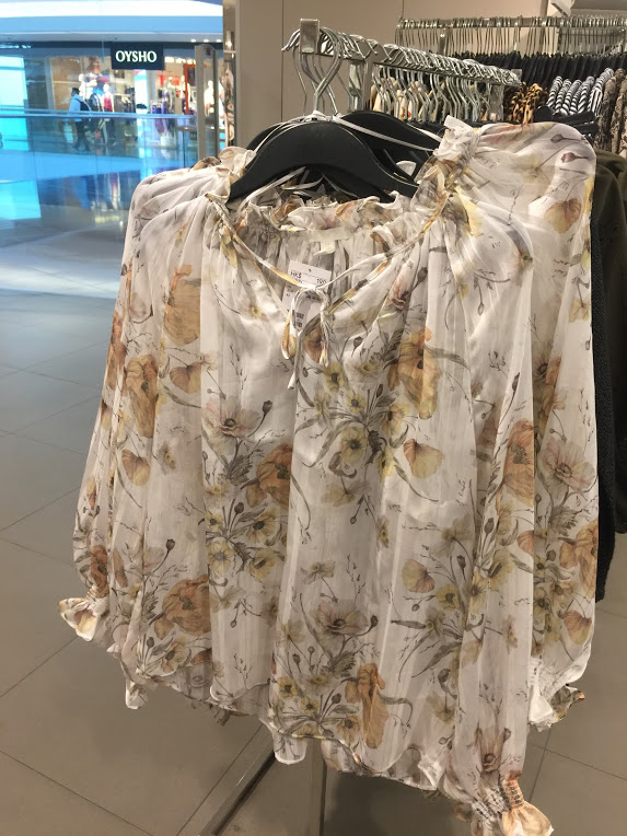 f:id:hkfashionM:20190301025219j:plain f:id:hkfashionM:20190301025219j:plain