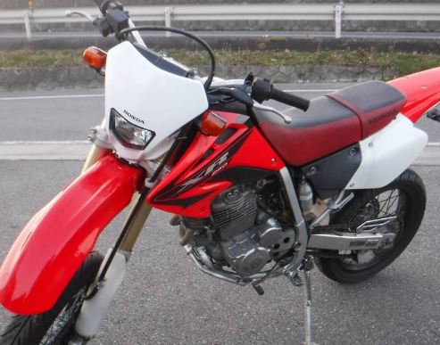XR250のエンジンかからない！長期放置後の修理費用はどのくらい 