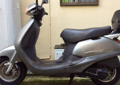 リード90エンジンかからない】長期放置したら修理費用はいくら