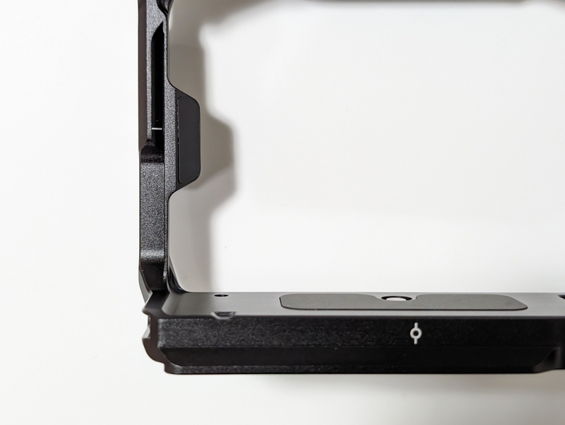 α7CII用のSmallRig製ケージ（SR4422）レビュー - 秋葉原ホライゾン