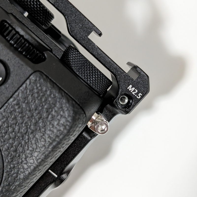 α7CII用のSmallRig製ケージ（SR4422）レビュー - 秋葉原ホライゾン