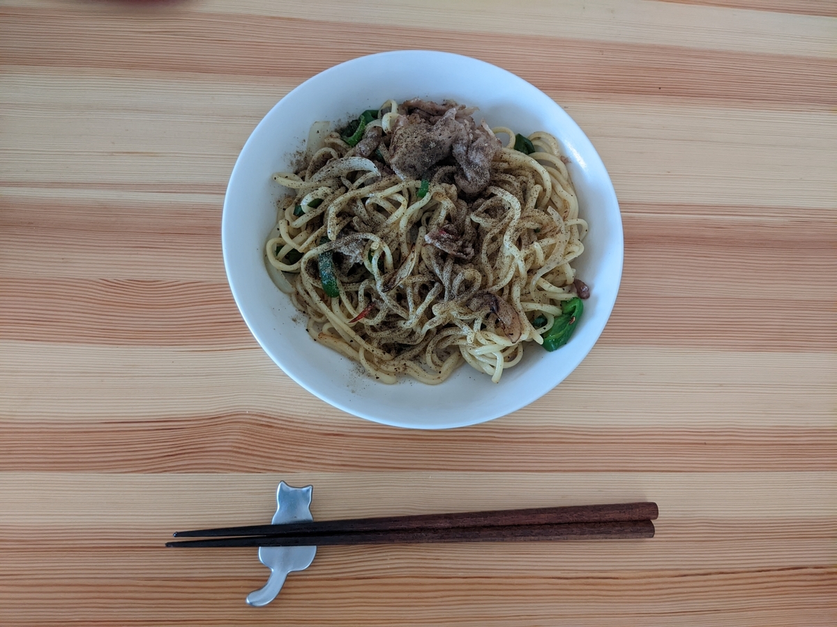 お昼ご飯のやきそば
