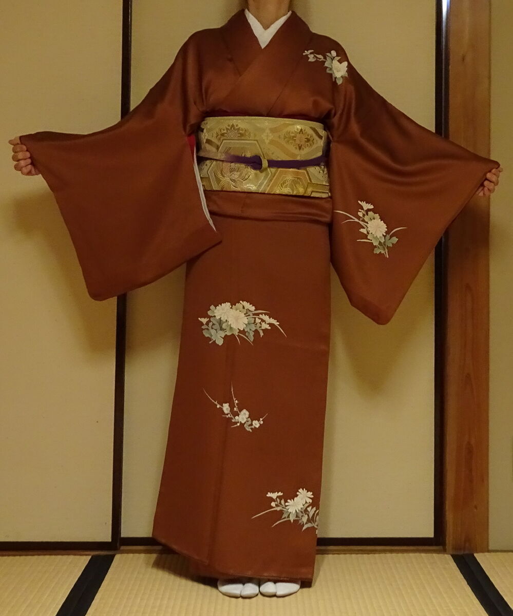 絞り風の細い縞 単衣】しっとりと纏う 細い縞模様 本塩沢紬