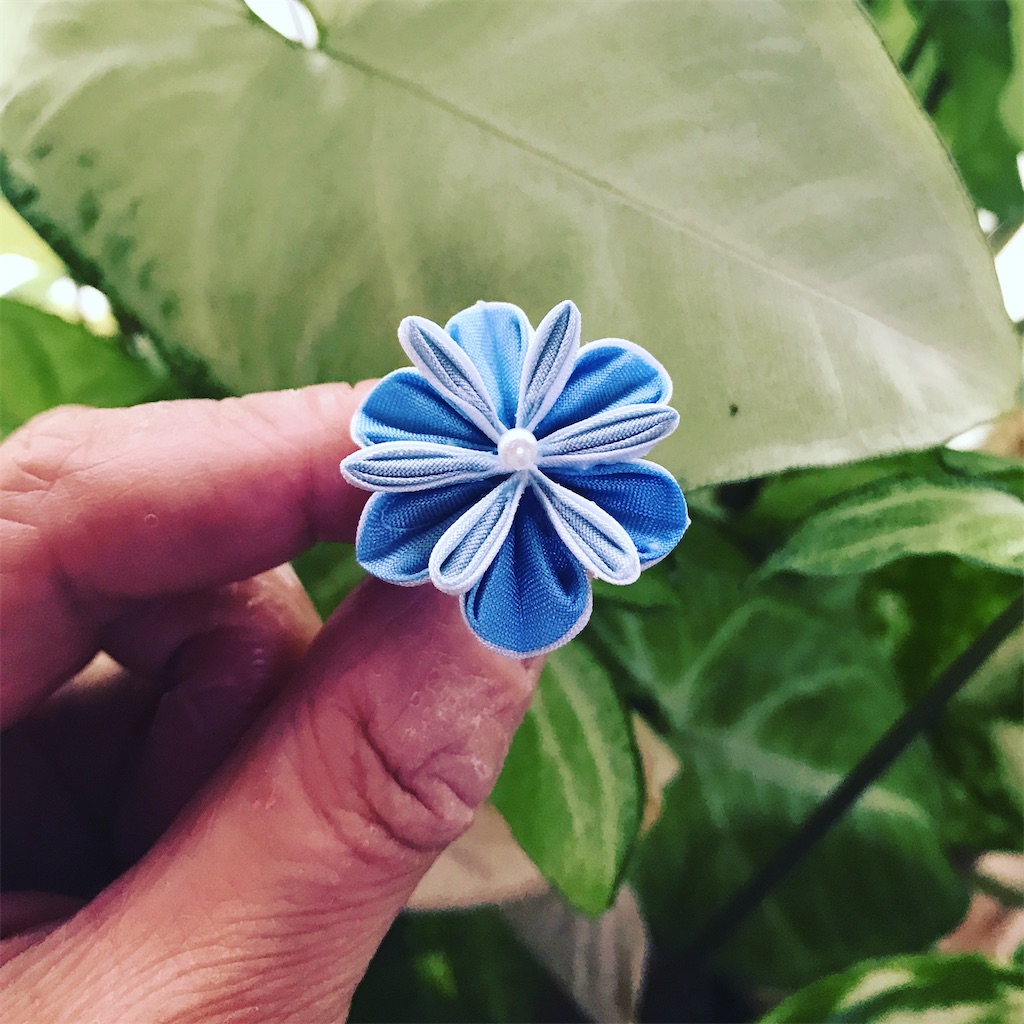つまみ細工 万華鏡 紫陽花 - つまみ細工工房 ❁ ほっこり屋 ブログ