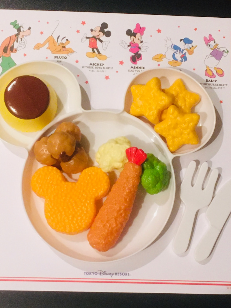 子連れディズニー 子連れで利用しやすい 予約レストラン ランド編 ホームズとワトソンの探究日記