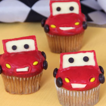 カーズ ライトニング・マックィーンのカップケーキ