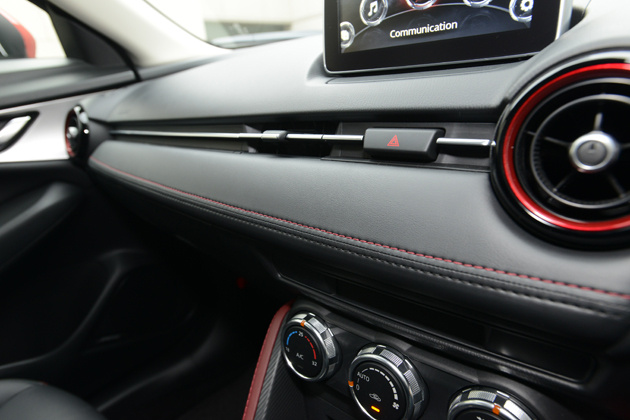 NDロードスター 純正エアコンルーバー グロスブラック×レッド