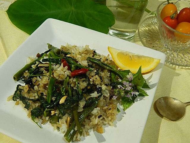 空芯菜のエスニックチャーハン