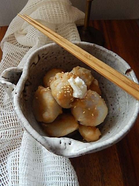 里芋の煮っ転がし、みそバター風味