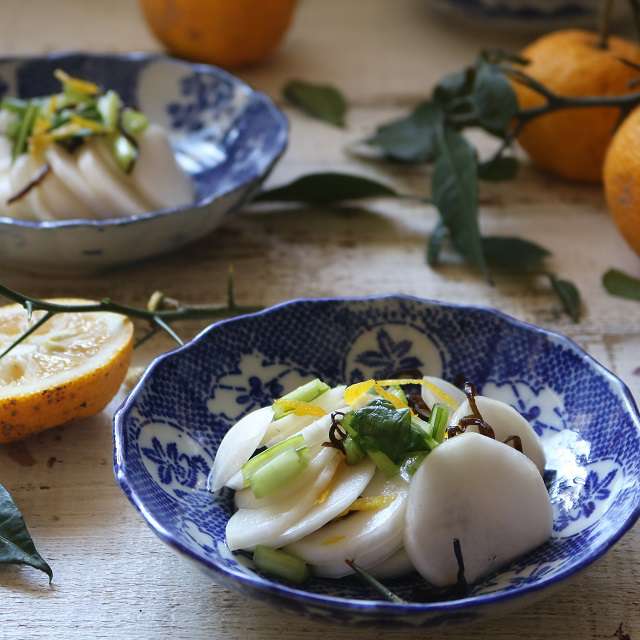 残りの柚子を上から散らす