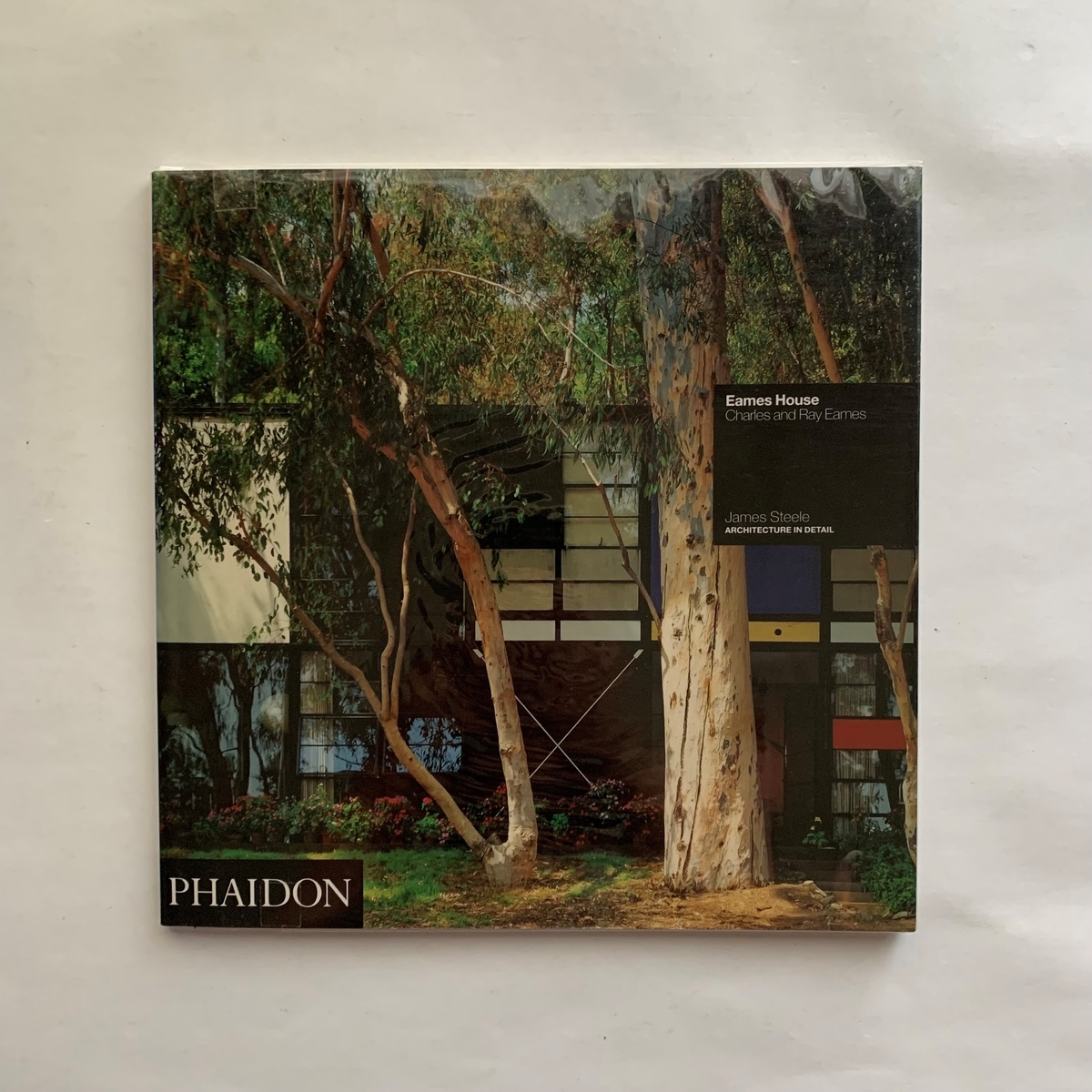 イームズ・ハウス / Charles and Ray Eames - 本まるさんかくしかく Blog