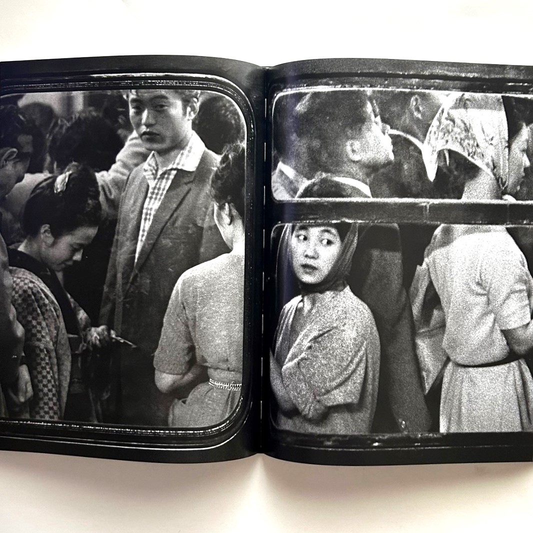 William Klein Yes - 本まるさんかくしかく Blog